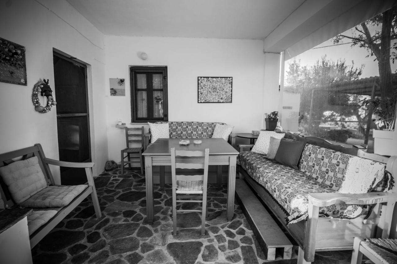 Megris Country Houses Vingláfia エクステリア 写真
